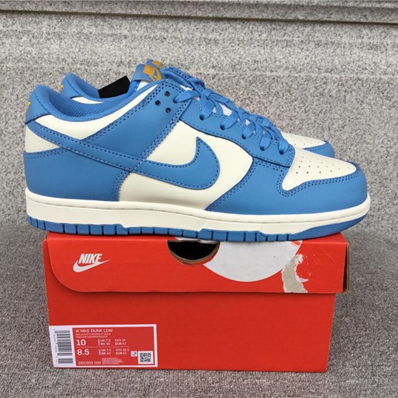 Nike Dunk Low x Coast Sneakers - Picture 1 of 5